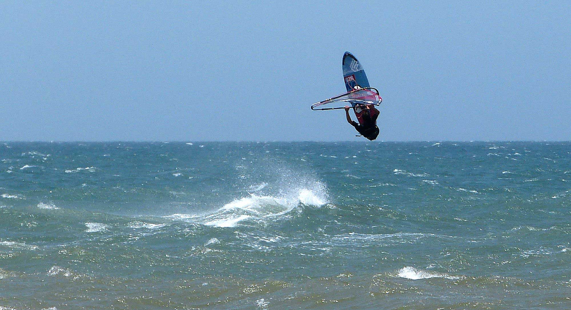 Windsurf Jump